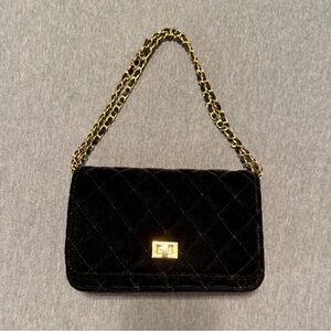 Black Velvet Quilted Chain Bag